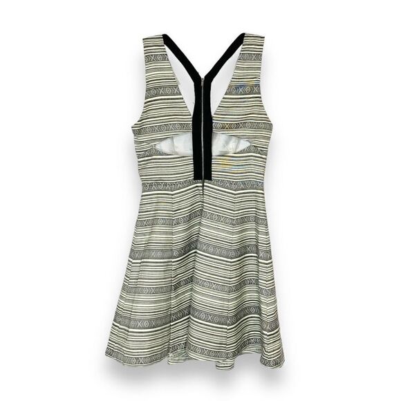 Red Saks Fifth Ave Sleeveless Tribal Print Fit & Flare Dress Back Cut Outs S/P - Picture 4 of 12